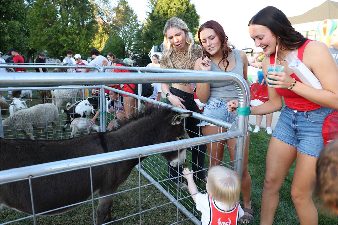 Grand View University Homecoming Festival